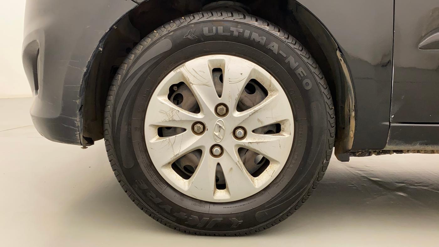 2011 Hyundai i10 SPORTZ 1.2 AT, Petrol, Automatic, 79,363 km, Left Front Wheel