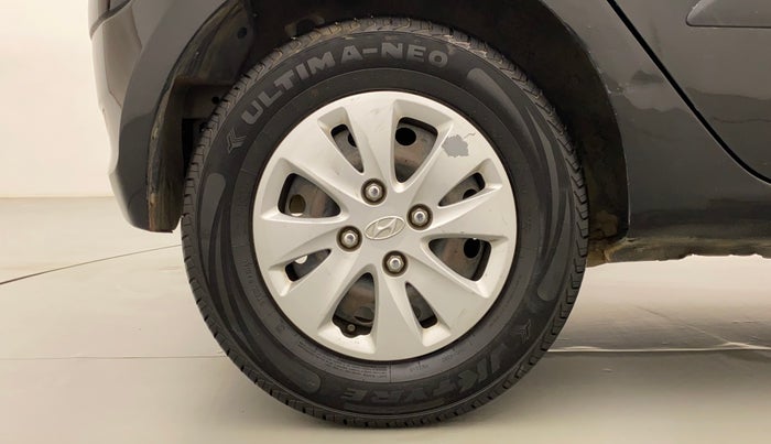 2011 Hyundai i10 SPORTZ 1.2 AT, Petrol, Automatic, 79,363 km, Right Rear Wheel