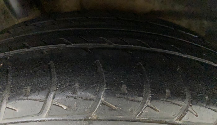 2019 Maruti New Wagon-R ZXI 1.2, Petrol, Manual, 29,805 km, Right Rear Tyre Tread