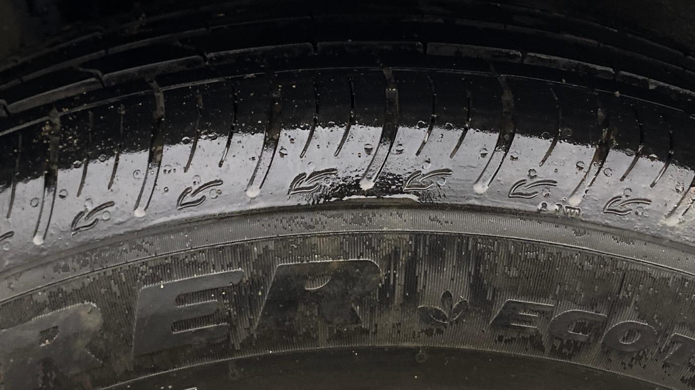 2019 Hyundai VENUE SX PLUS 1.0 TURBO DCT, Petrol, Automatic, 48,723 km, Right Rear Tyre Tread