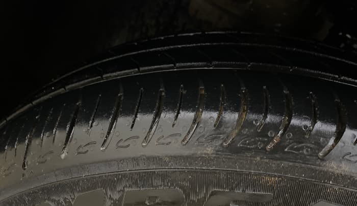 2019 Hyundai Elite i20 SPORTZ PLUS  1.2 CVT, Petrol, Automatic, 71,422 km, Left Front Tyre Tread