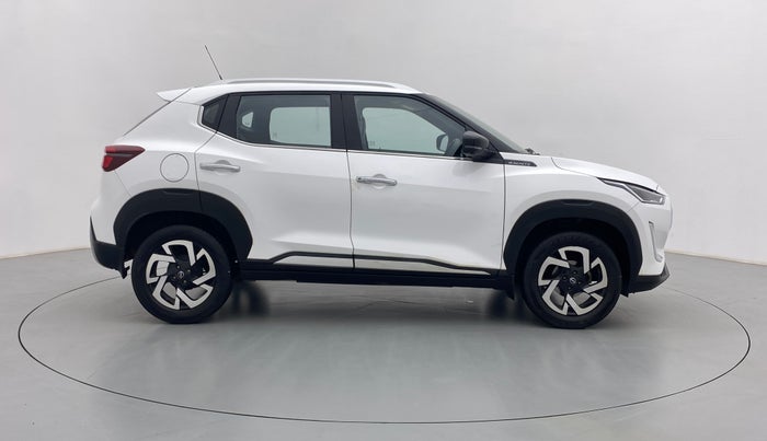 2021 Nissan MAGNITE XV PRIMIUM MT, Petrol, Manual, 29,718 km, Right Side View
