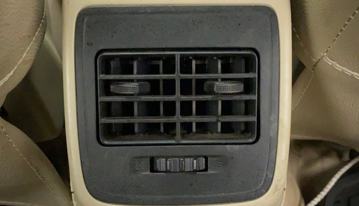 2019 Maruti Dzire VXI, Petrol, Manual, 30,068 km, Rear AC Vents