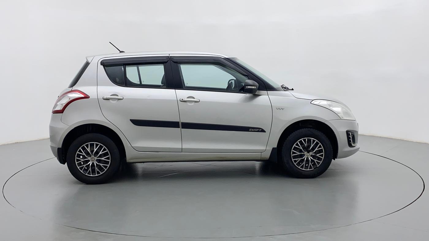 2017 Maruti Swift VXI D, Petrol, Manual, 48,330 km, Right Side