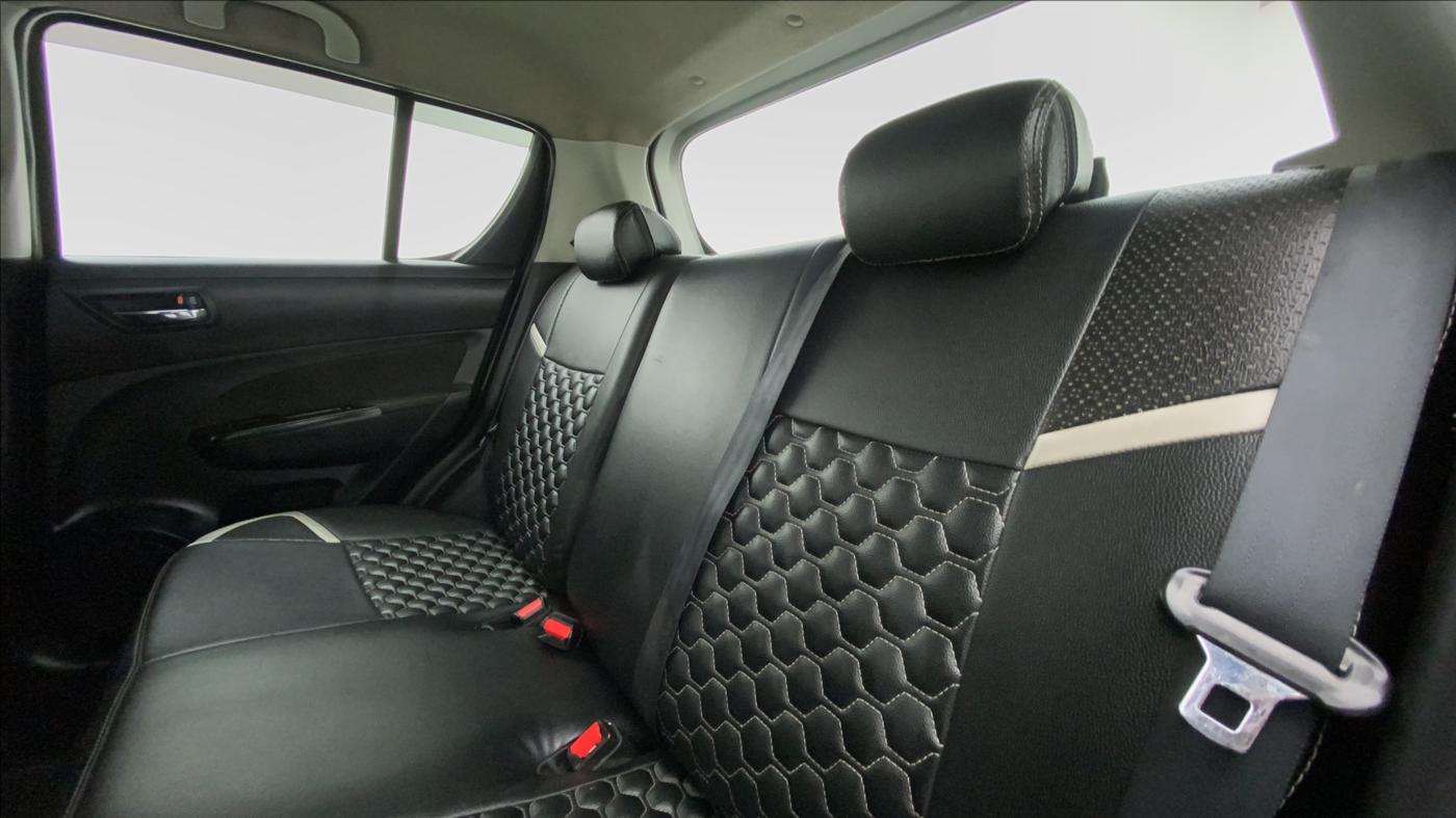 2017 Maruti Swift VXI D, Petrol, Manual, 48,330 km, Right Side Rear Door Cabin