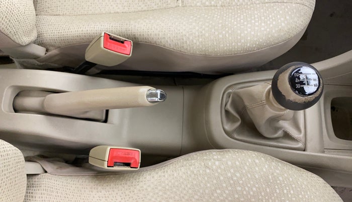 2014 Maruti Swift Dzire VXI, Petrol, Manual, 67,744 km, Gear Lever