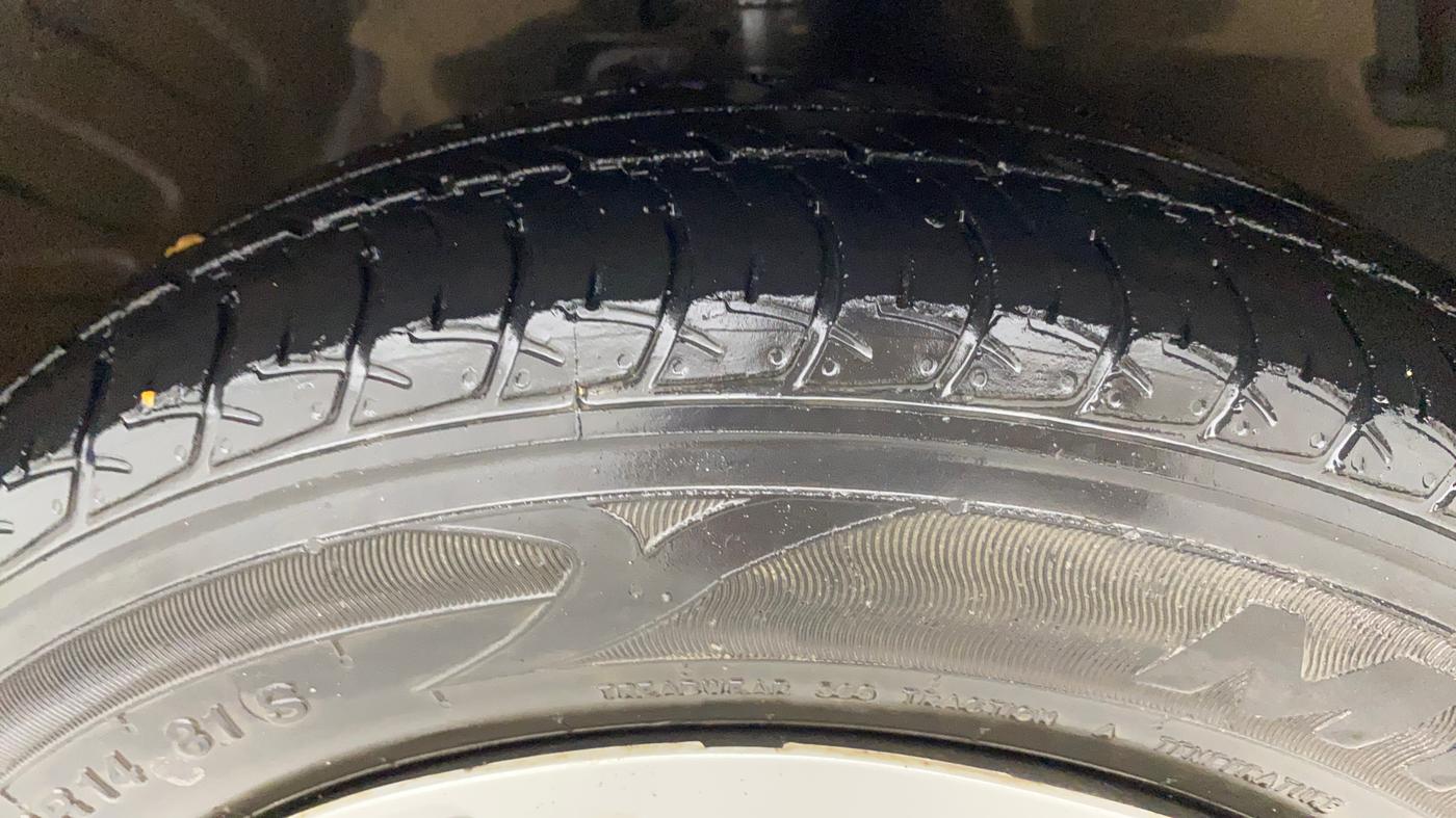 2019 Maruti Celerio ZXI AMT, Petrol, Automatic, 33,716 km, Right Front Tyre Tread