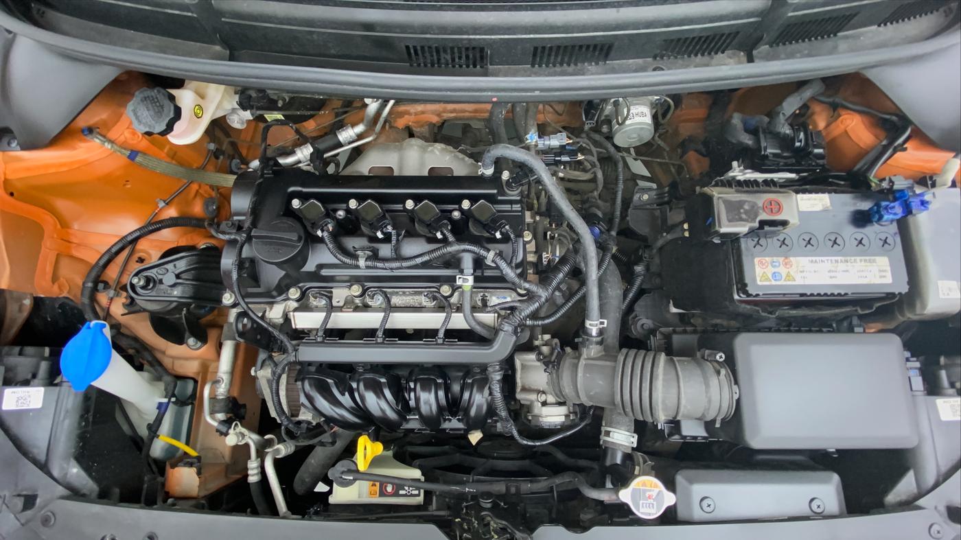 2019 Hyundai Elite i20 1.2 MAGNA PLUS VTVT, Petrol, Manual, 3,691 km, Engine Bonet View