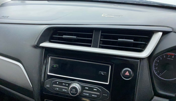 2017 Honda BR-V 1.5L I-VTEC S, CNG, Manual, 64,668 km, Dashboard - Air Re-circulation knob is not working