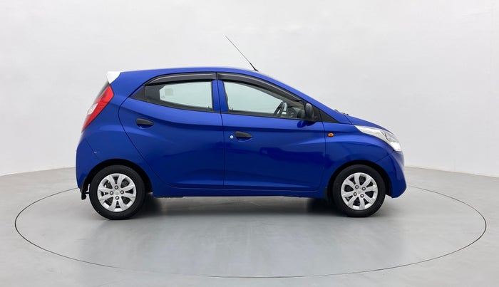 2014 Hyundai Eon MAGNA PLUS, Petrol, Manual, 66,797 km, Right Side View