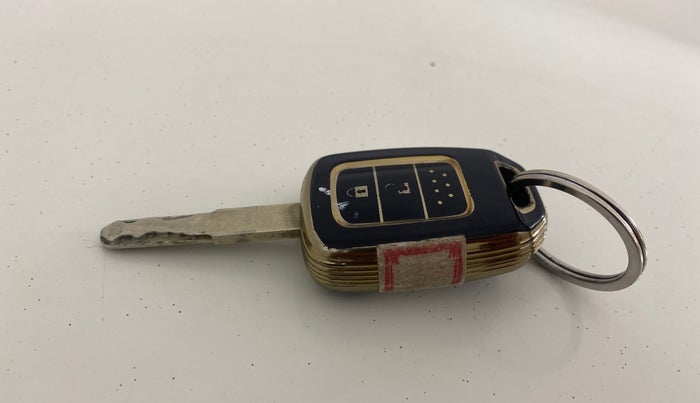 2015 Honda Jazz 1.2L I-VTEC SV, Petrol, Manual, 61,951 km, Key Close Up