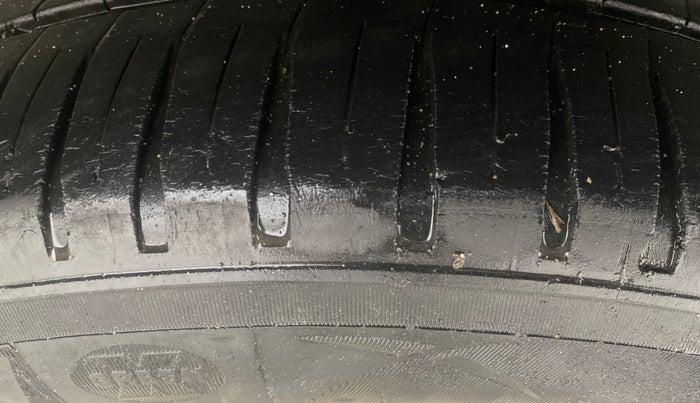 2015 Honda Jazz 1.2L I-VTEC SV, Petrol, Manual, 61,951 km, Left Rear Tyre Tread