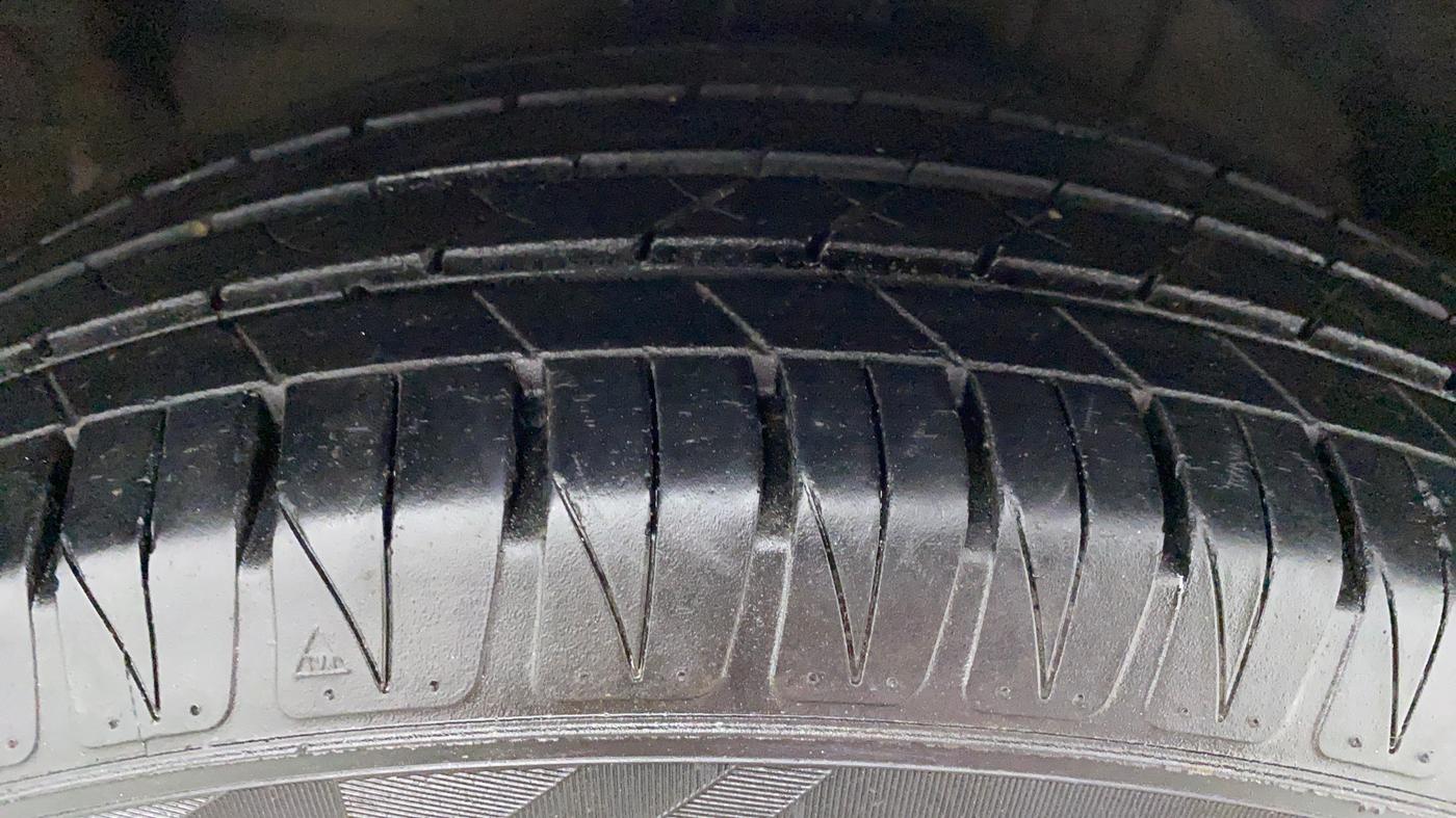 2010 Honda Accord 2.4 MT, Petrol, Manual, 44,842 km, Right Rear Tyre Tread