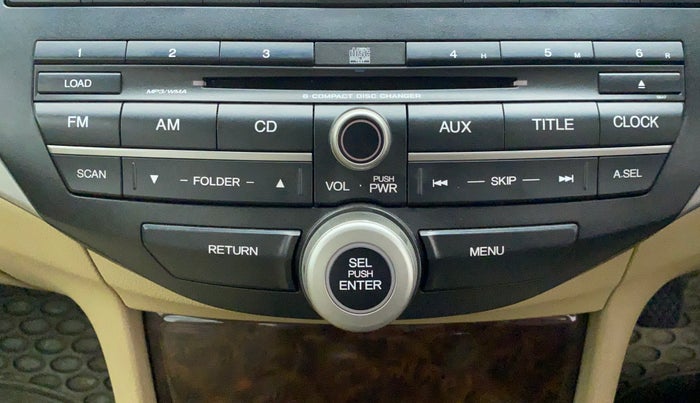 2010 Honda Accord 2.4 MT, Petrol, Manual, 44,842 km, Infotainment System