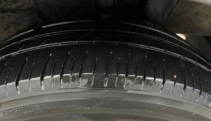 2019 Hyundai NEW SANTRO SPORTZ MT, Petrol, Manual, 37,275 km, Left Rear Tyre Tread