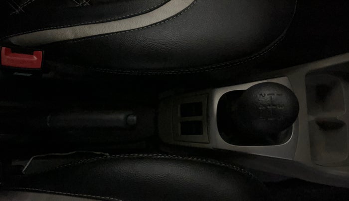 2019 Maruti Alto K10 VXI, Petrol, Manual, 17,156 km, Gear Lever