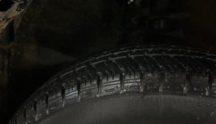 2019 Maruti Alto K10 VXI, Petrol, Manual, 17,156 km, Right Front Tyre Tread