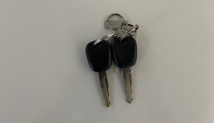 2019 Maruti Alto K10 VXI, Petrol, Manual, 17,156 km, Key Close Up