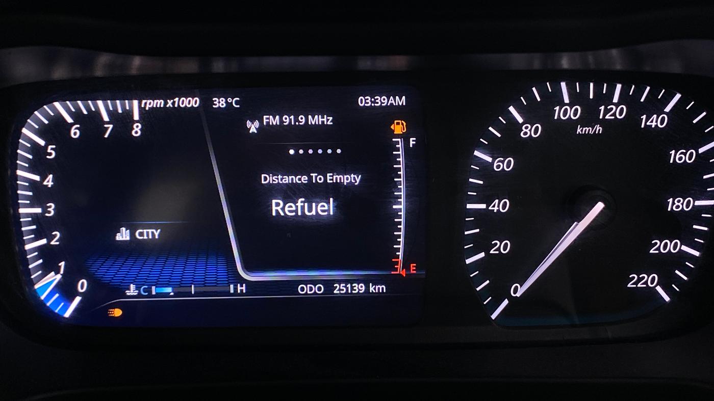 2020 Tata ALTROZ XZ PETROL, Petrol, Manual, 25,106 km, Odometer Image
