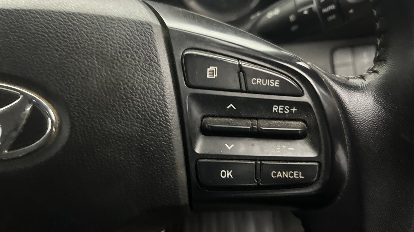 2021 Hyundai VENUE SX 1.0 TURBO IMT, Petrol, Manual, 97,414 km, Adaptive Cruise Control