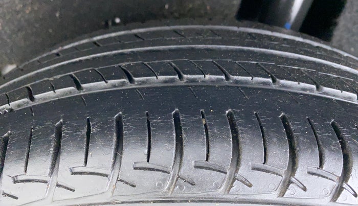 2018 Maruti Baleno DELTA 1.2 K12, Petrol, Manual, 51,747 km, Left Rear Tyre Tread