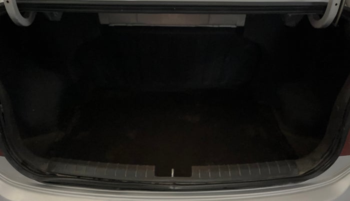 2016 Hyundai Xcent S 1.2, Petrol, Manual, 84,129 km, Boot Inside