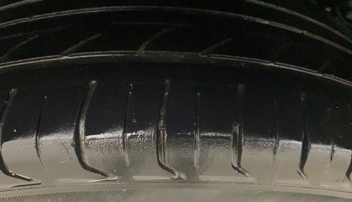 2022 Tata Tiago XZ PLUS CNG, CNG, Manual, 1,46,391 km, Right Rear Tyre Tread