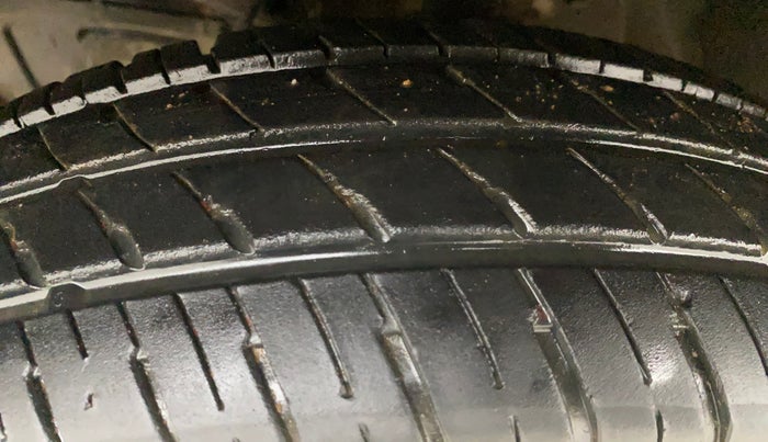 2023 Maruti Alto K10 VXI PLUS AMT, Petrol, Automatic, 14,300 km, Left Front Tyre Tread