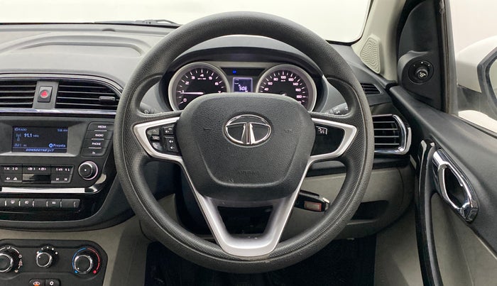 2017 Tata Tiago XZ 1.2 REVOTRON, Petrol, Manual, 28,838 km, Steering Wheel Close Up