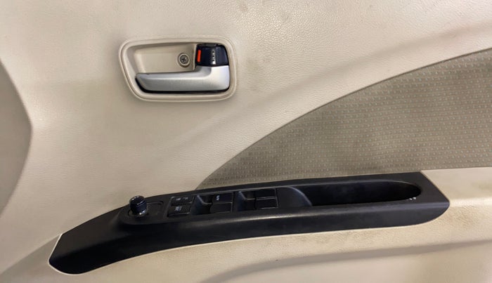 2018 Maruti Celerio ZXI, Petrol, Manual, 75,453 km, Driver Side Door Panels Control