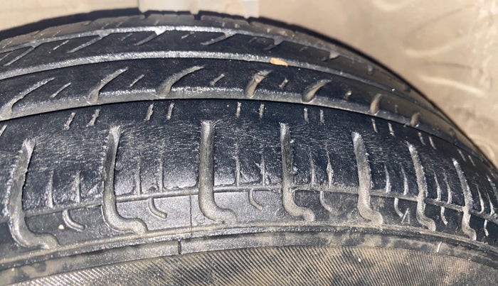 2018 Maruti Celerio ZXI, Petrol, Manual, 75,453 km, Left Front Tyre Tread