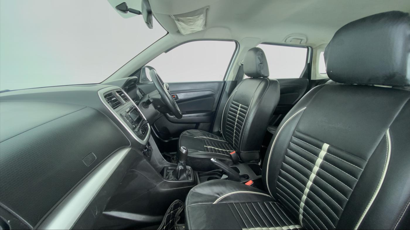 2019 Maruti Vitara Brezza VDI, Diesel, Manual, 25,691 km, Right Side Front Door Cabin