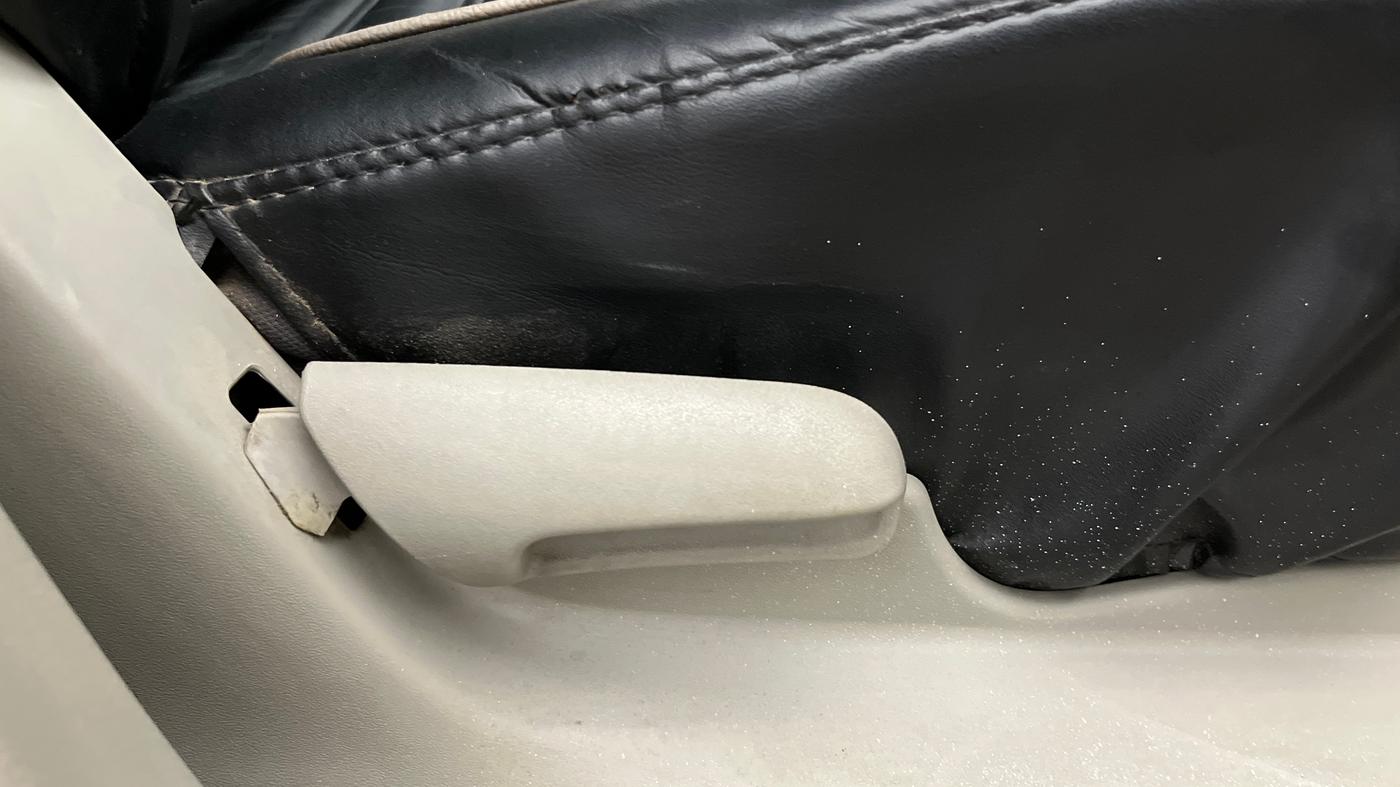 2014 Maruti Celerio VXI AMT, Petrol, Automatic, 27,852 km, Driver Side Adjustment Panel