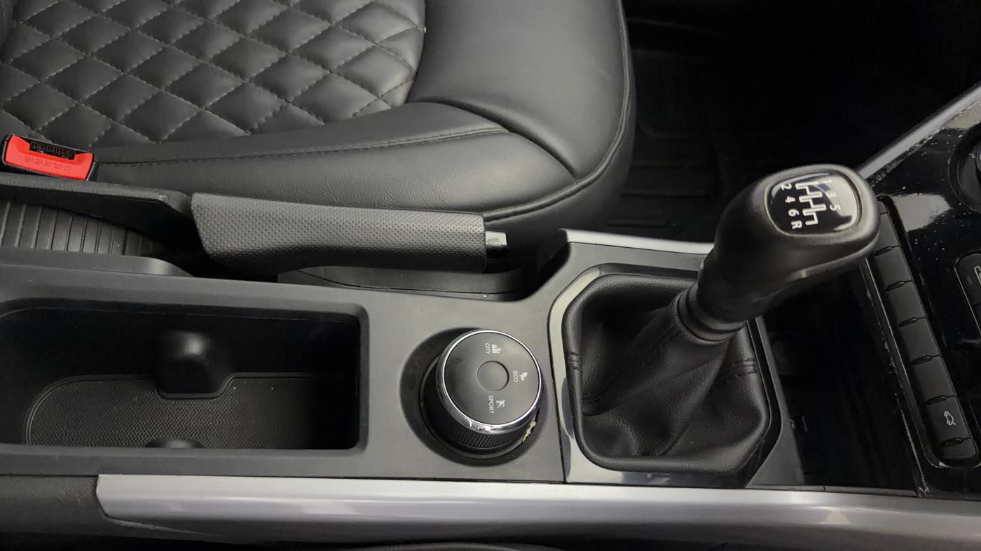 2023 Tata NEXON XM SUNROOF PETROL, Petrol, Manual, 20,885 km, Gear Lever