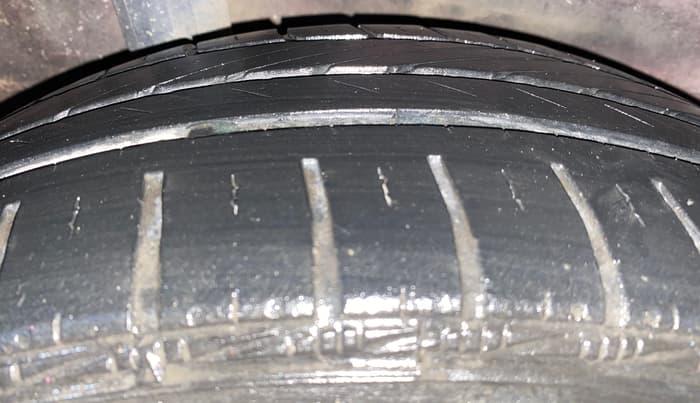 2015 Honda City 1.5L I-VTEC SV, Petrol, Manual, 68,222 km, Right Rear Tyre Tread