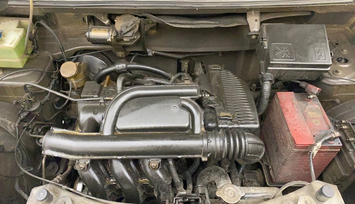 2018 Renault Kwid RXT 1.0 AMT, Petrol, Automatic, 32,655 km, Engine View