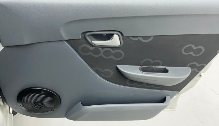 2017 Maruti Alto 800 LXI, Petrol, Manual, 63,567 km, Driver Side Door Panels Controls