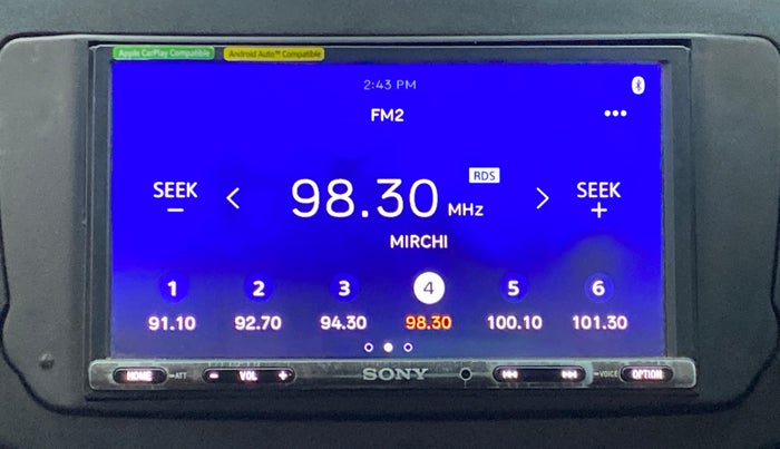 2018 Mahindra MARAZZO M2 8 STR, Diesel, Manual, 18,601 km, Infotainment System
