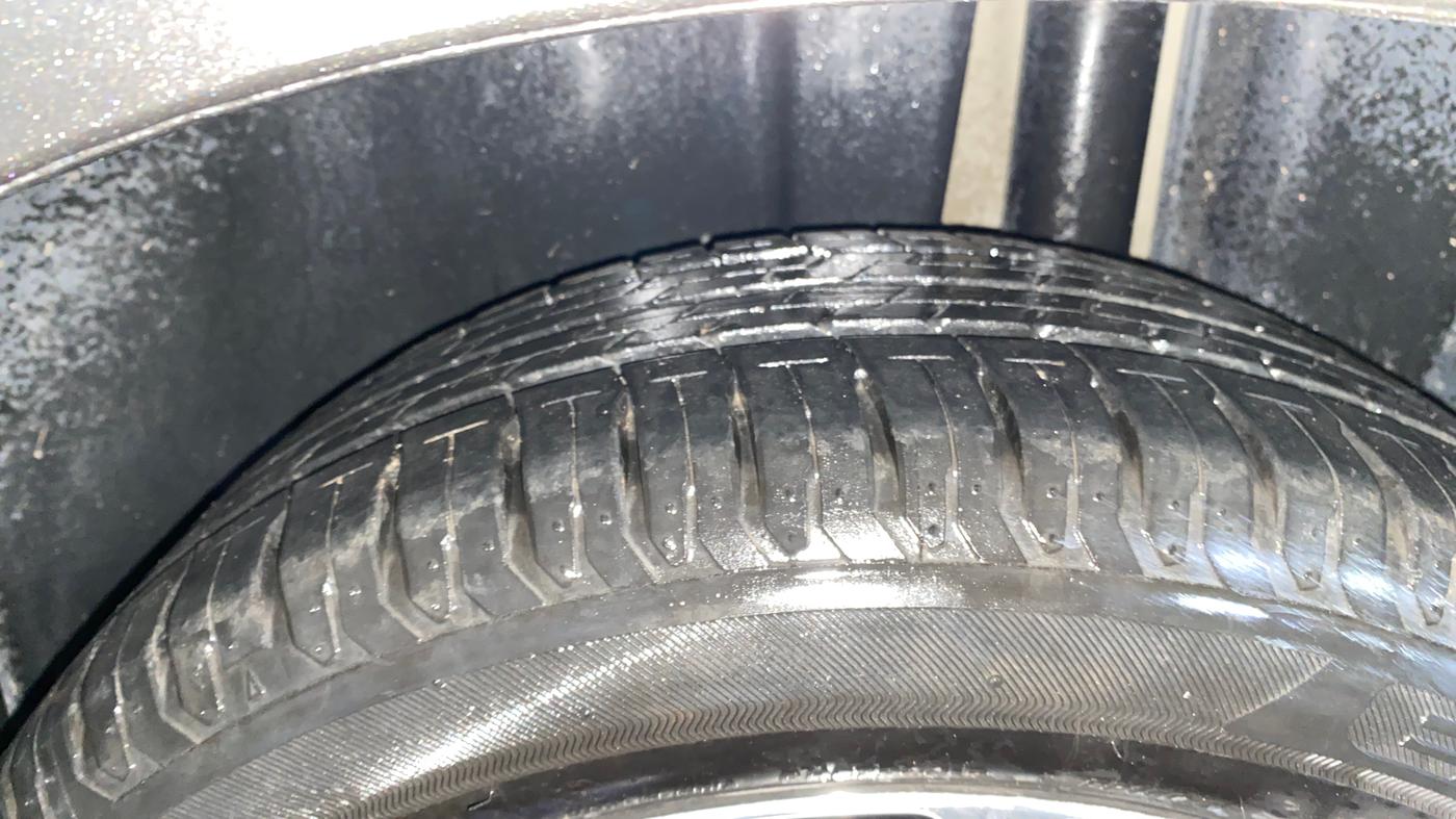 2018 Maruti Ciaz ALPHA 1.5 SHVS PETROL, Petrol, Manual, 82,378 km, Left Rear Tyre Tread