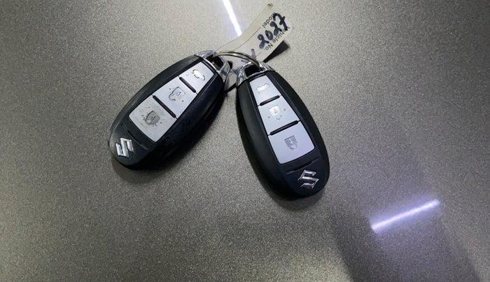 2018 Maruti Ciaz ALPHA 1.5 SHVS PETROL, Petrol, Manual, 82,378 km, Key Close Up