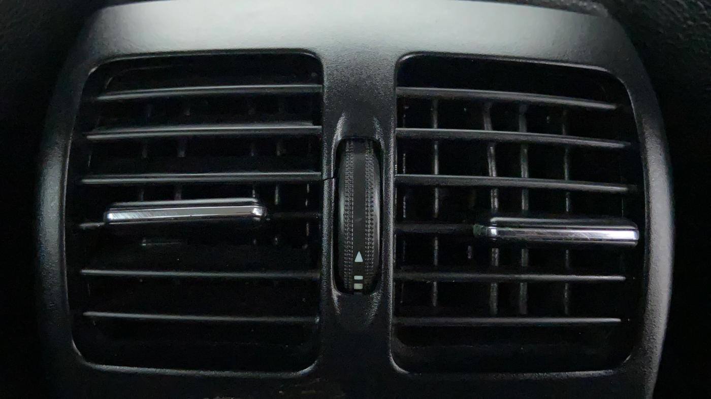 2011 Mercedes Benz C Class 	250 CDI ELEGANCE AT, Diesel, Automatic, 43,438 km, Rear AC Vents