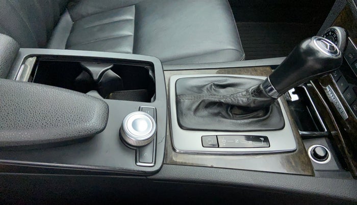 2011 Mercedes Benz C Class 	250 CDI ELEGANCE AT, Diesel, Automatic, 43,438 km, Gear Lever
