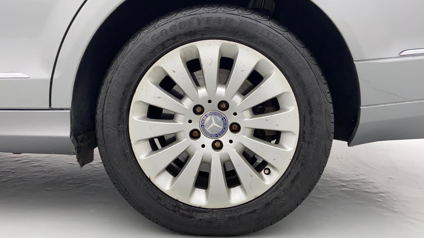 2011 Mercedes Benz C Class 	250 CDI ELEGANCE AT, Diesel, Automatic, 43,438 km, Left Rear Wheel