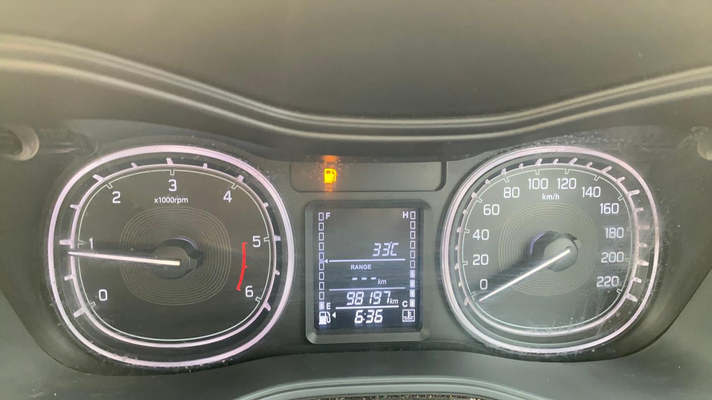 2017 Maruti Vitara Brezza ZDI PLUS DUAL TONE, Diesel, Manual, 98,175 km, Odometer Image