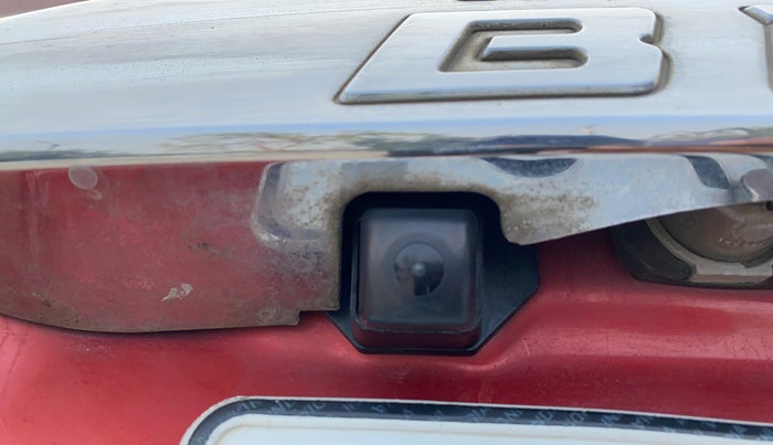 2017 Maruti Vitara Brezza ZDI PLUS DUAL TONE, Diesel, Manual, 98,175 km, Parking Camera