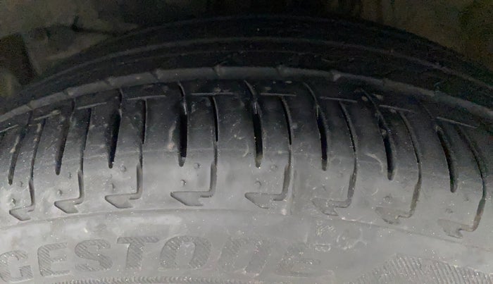 2017 Honda City 1.5L I-VTEC VX CVT, Petrol, Automatic, 1,07,097 km, Left Front Tyre Tread