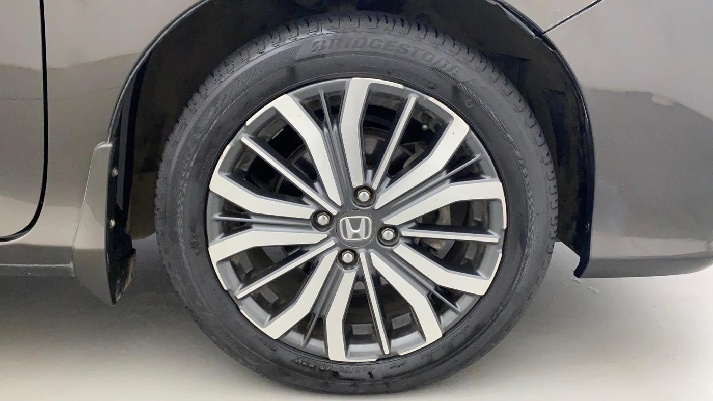 2017 Honda City 1.5L I-VTEC VX CVT, Petrol, Automatic, 1,07,097 km, Right Front Wheel