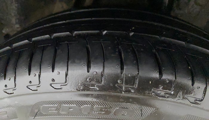2017 Honda City 1.5L I-VTEC VX CVT, Petrol, Automatic, 1,07,097 km, Left Rear Tyre Tread