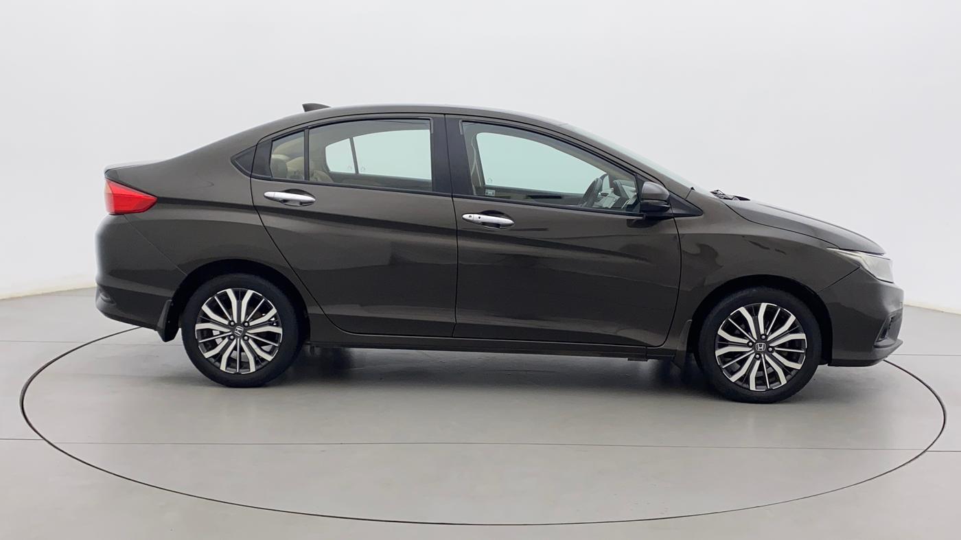 2017 Honda City 1.5L I-VTEC VX CVT, Petrol, Automatic, 1,07,097 km, Right Side View