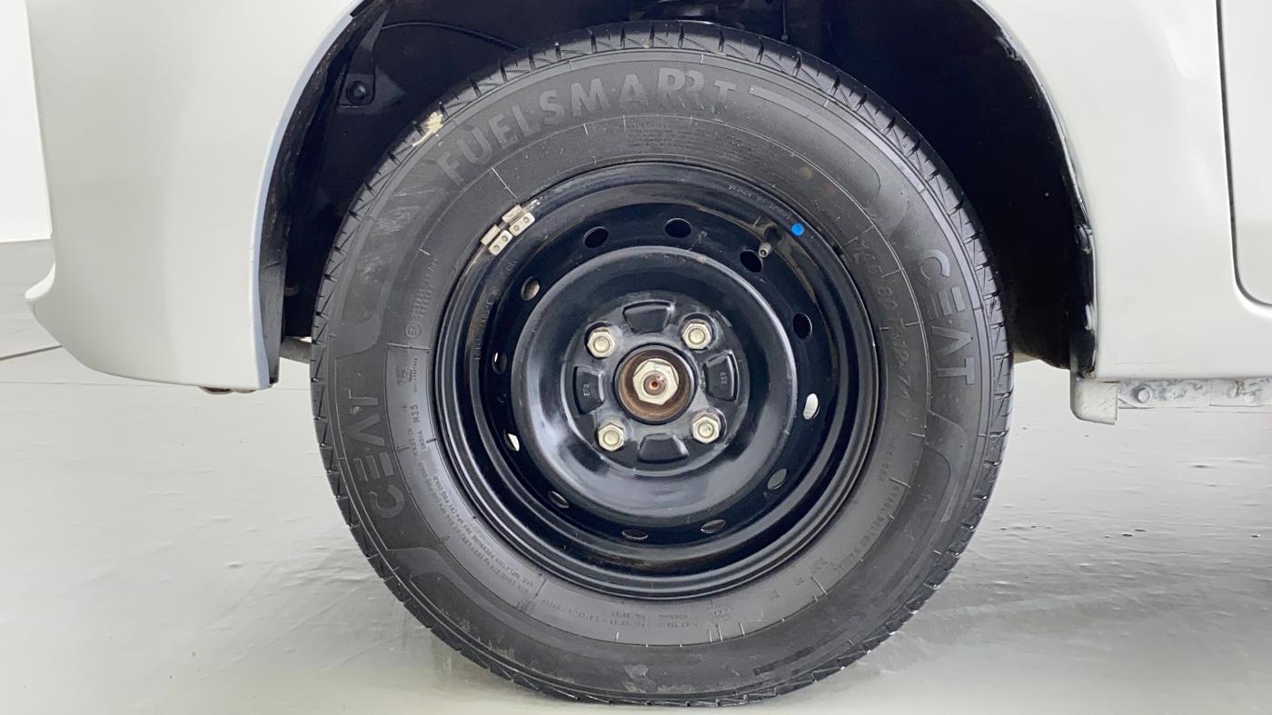 2021 Maruti Alto LXI CNG, CNG, Manual, 23,899 km, Left Front Wheel